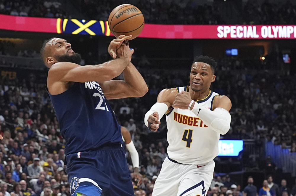 篮板球和禁 篮板球和禁