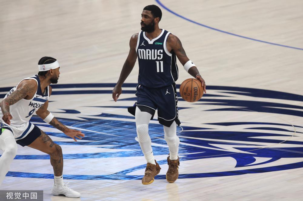 在足球的绿 在足球的绿