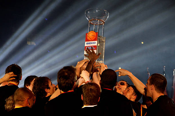 逐步稳定 逐步稳定